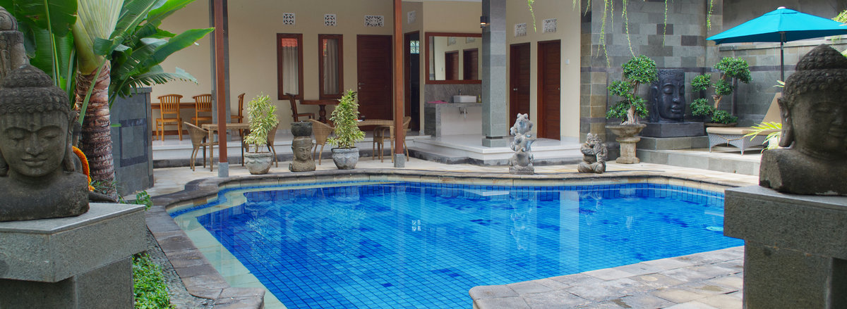 Hotel Flamboyan Swimming Pool